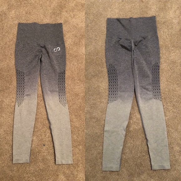 curves and combat  boots Pants - Curves and Combat boots seamless scrunch leggings